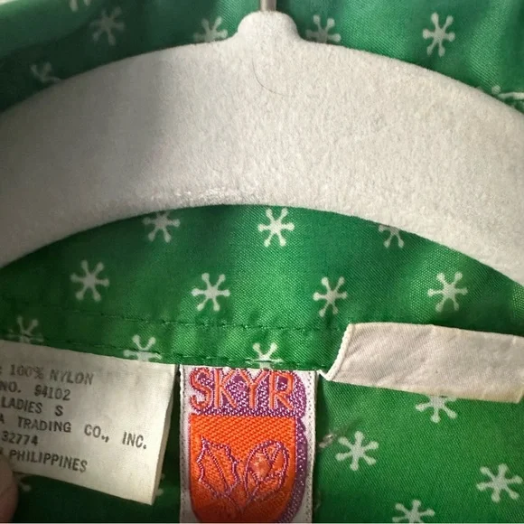 Vintage 1970’s Groovy Flower Print Button Down Top Green Size Small - Picture 2 of 11